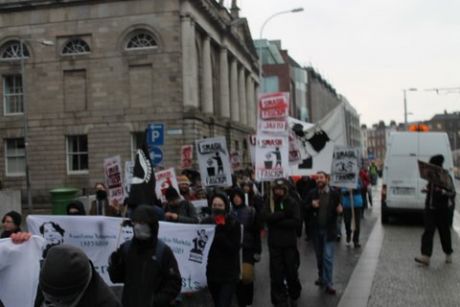 Click on image to see full-sized version Marching from Stephens Green 3