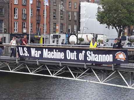 Click on image to see full-sized version us_war_banner_dublin.jpg